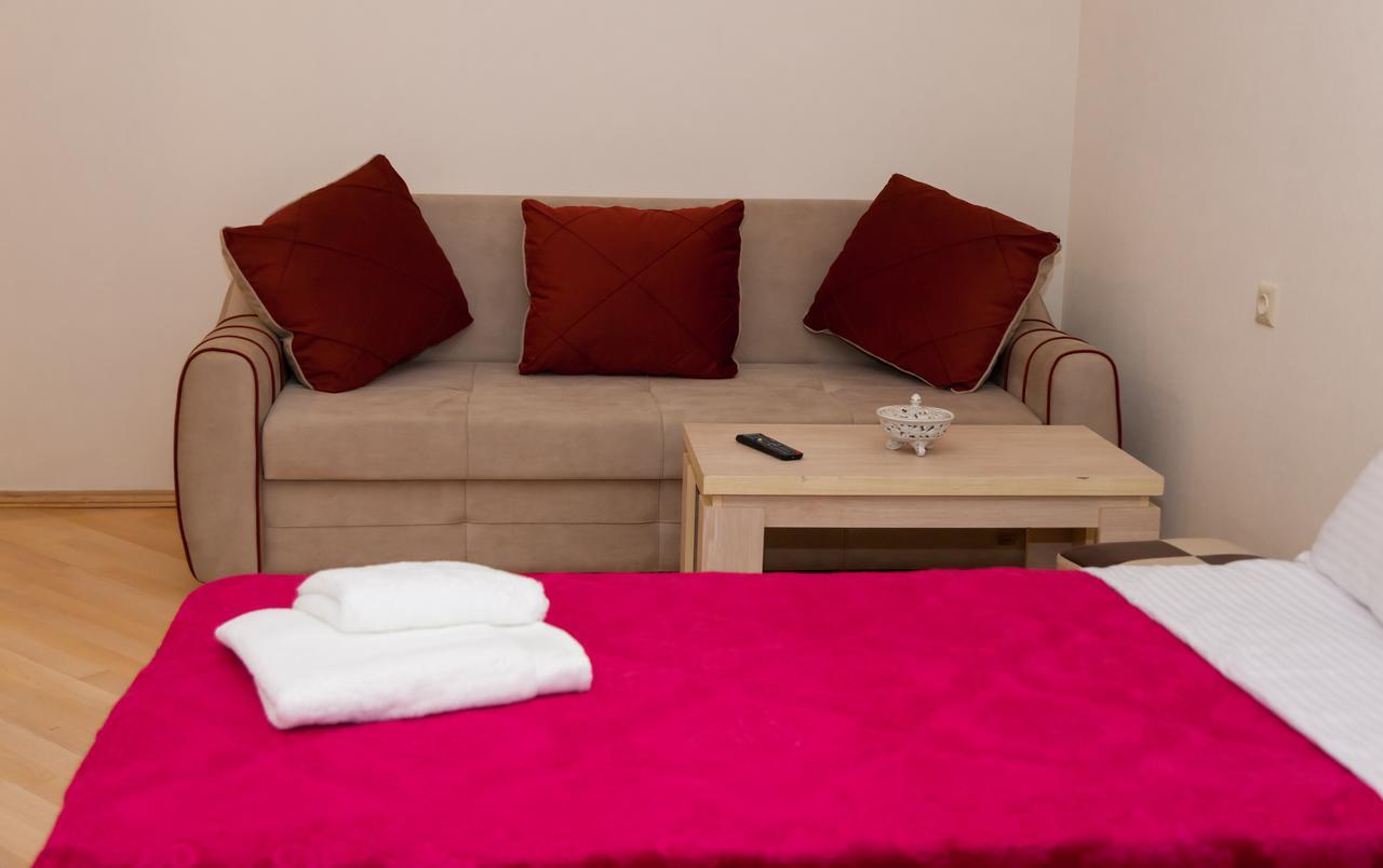 Holiday Rooms Тбилиси Екстериор снимка