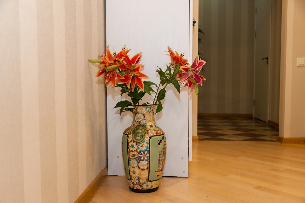 Holiday Rooms Тбилиси Екстериор снимка