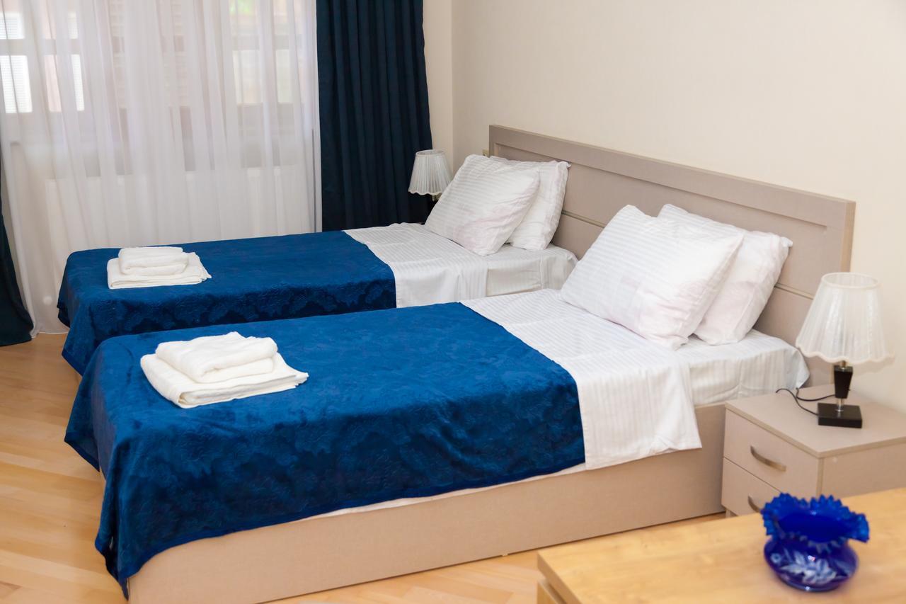 Holiday Rooms Тбилиси Екстериор снимка