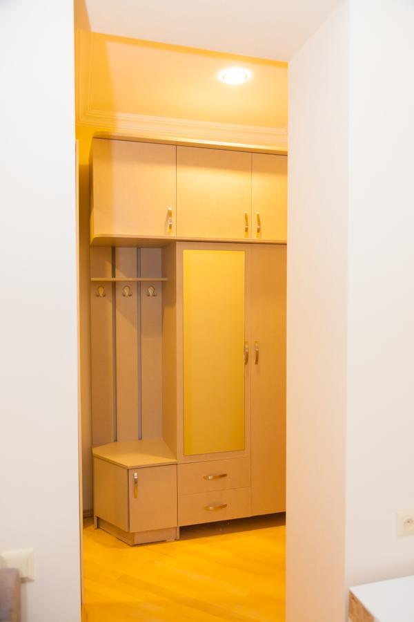 Holiday Rooms Тбилиси Екстериор снимка